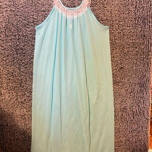 Vintage  Women's Size 42 /XL Blue Chemise Gown Vintage Cottage-core Made in USA